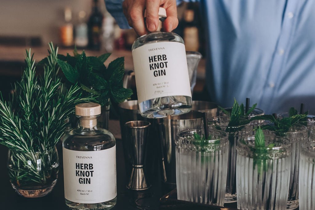 Herb Knot Gin